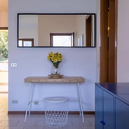 Sole-luce Менаджо